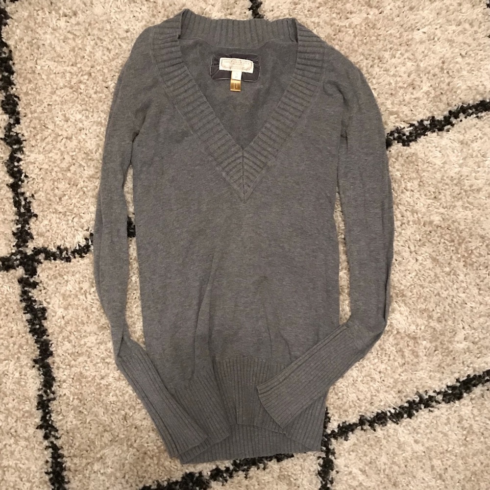 American Eagle Gray Sweater